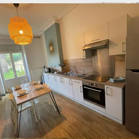 -le Petit Rochelais- Centre Ville, Stationnement, Netflix - Idéal Couples, Familles, Business