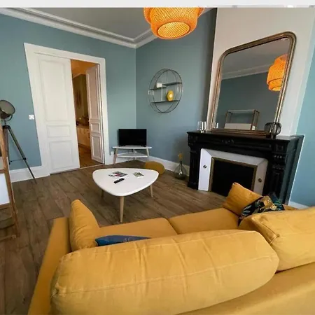 公寓 -le Petit Rochelais- Centre Ville, Stationnement, Netflix - Ideal Couples, Familles, Business 尼奥尔